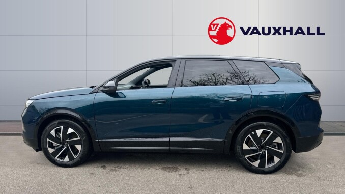 Vauxhall Grandland 157kW GS 73kWh 5dr Auto Electric Hatchback - Image 5